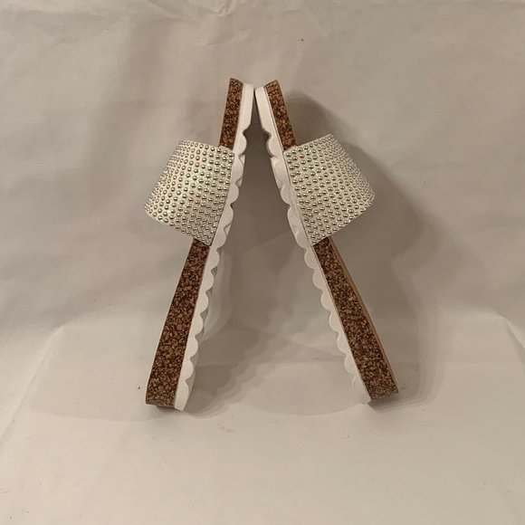 Amanda Blu - Camila Slide Sandal - Silver S - 6  New (never worn)  0.1" high. - Picture 3 of 8